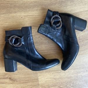 Women’s 6.5 Black Karl Lagerfeld Ankle Booties